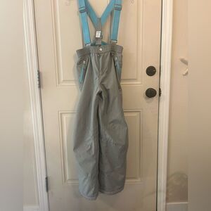 Gerry Youth 14/16 Snow Pant With Suspenders. Previously Worn. Good Condition.